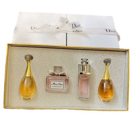 mini perfumes set dior|DIOR Perfume Gift Sets .